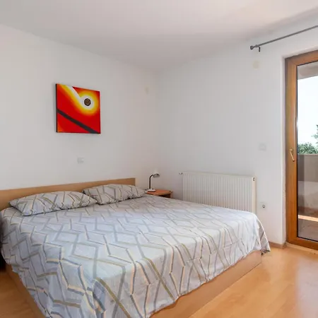 Holiday home Arco Jursici